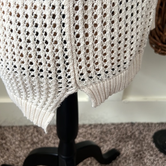 Jeanne Pierre Cream Loose Weave Zippered Back Hi Low Sweater - Picture 4 of 8